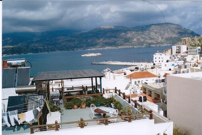 Mertonas Studios Karpathos Buitenkant foto